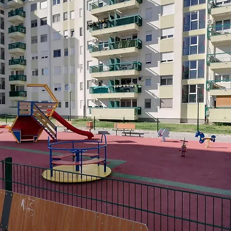 Mv Dreams, Free Parking *