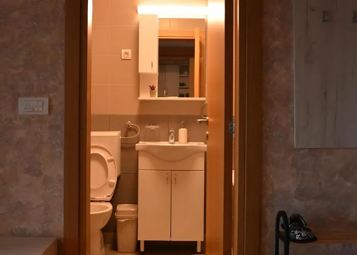 Mv Dreams, Free Parking *