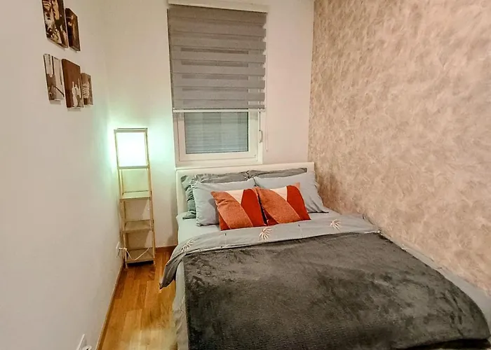 Mv Dreams, Free Parking * Nowy Sad