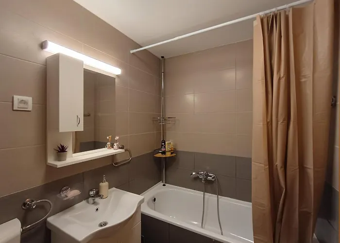 Mv Dreams, Free Parking Apartament *